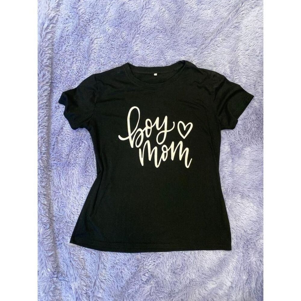 Women's Large Boy Mom T‎ shirt